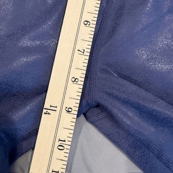 OFFLINE By Aerie The Hugger Crossover High Waisted Crackle Legging Blue Small - Picture 7 of 12